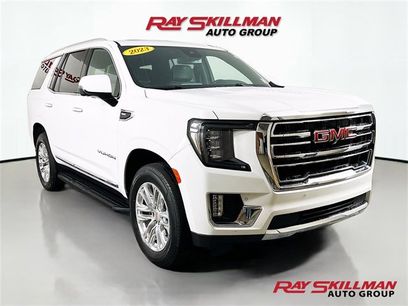 Used 2023 GMC Yukon SLT w/ SLT Premium Package