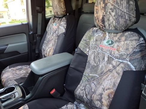 Used 2018 Chevrolet Colorado W/T w/ WT Convenience Package RWD image 15