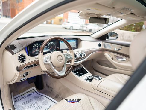 Used 2019 Mercedes-Benz S 560 Sedan image 13