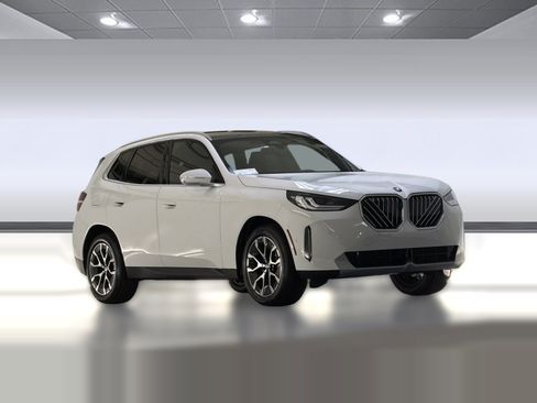 Used 2026 BMW X3 xDrive30i w/ Premium Package AWD/4WD image 6