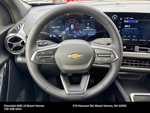 New 2026 Chevrolet Equinox LT w/ Convenience Package II image 15
