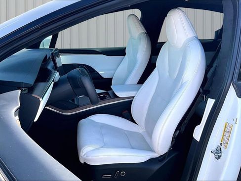 Used 2022 Tesla Model X AWD/4WD image 16