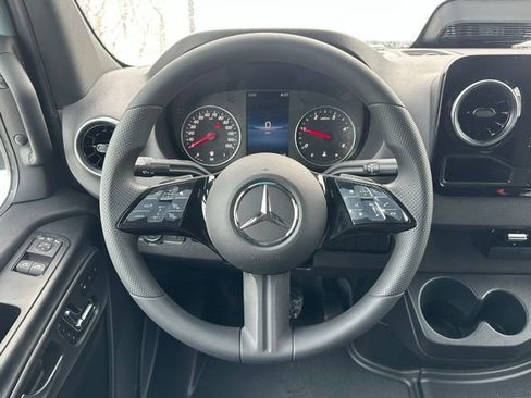 New 2026 Mercedes-Benz Sprinter 2500 image 14