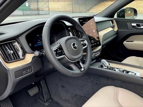 New 2026 Volvo XC60 T8 Plus w/ Protection Package Premier image 8