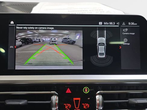 Used 2022 BMW 330i Sedan w/ M Sport Package image 24