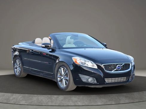 Used 2012 Volvo C70 T5 image 5