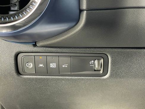 Used 2026 Chevrolet Equinox EV LT image 13