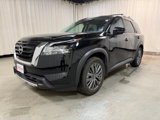 Used 2024 Nissan Pathfinder SL w/ SL Premium Package AWD/4WD image 11