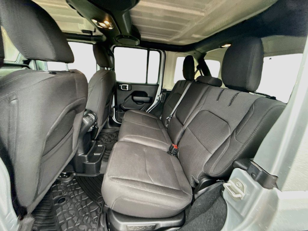 Certified 2023 Jeep Wrangler Unlimited w/ Cold Weather Group AWD/4WD image 27