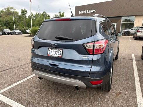 Used 2018 Ford Escape SEL AWD/4WD image 3