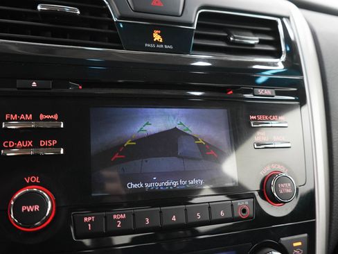 Used 2013 Nissan Altima 2.5 SV FWD image 26