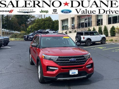 Certified 2022 Ford Explorer XLT w/ Equipment Group 202A image 1