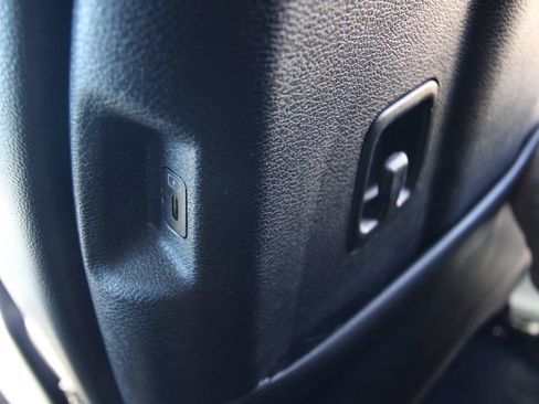 Used 2023 Kia Sportage EX FWD image 38