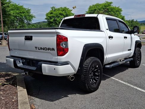 Used 2019 Toyota Tundra SR5 w/ TRD Off Road Package AWD/4WD image 9