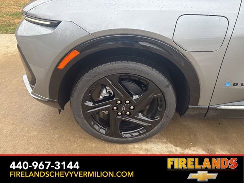 New 2026 Chevrolet Equinox EV RS image 60