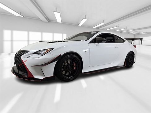 Used 2017 Lexus RC 200t F Sport image 2