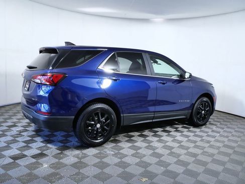 Used 2022 Chevrolet Equinox LT AWD/4WD image 9