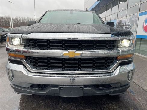 Certified 2018 Chevrolet Silverado 1500 LT w/ All Star Edition image 27