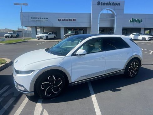 Used 2024 Hyundai Ioniq 5 Limited RWD image 3