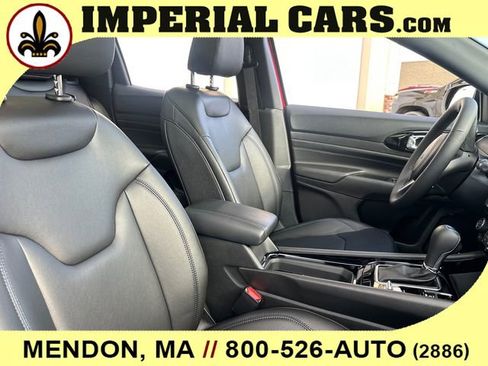 New 2026 Jeep Compass Limited w/ Sun, Sound & Navigation Group AWD/4WD image 15