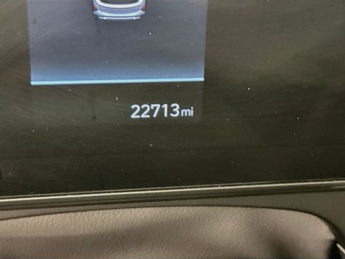 Used 2025 Hyundai Kona SEL AWD/4WD image 19