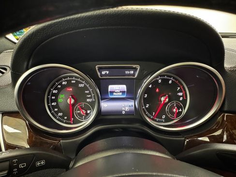 Used 2018 Mercedes-Benz GLS 450 4MATIC image 18