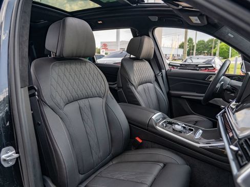 Used 2024 BMW X7 M60i w/ Executive Package AWD/4WD image 22