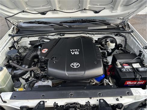 Used 2014 Toyota Tacoma 4x4 Double Cab image 26