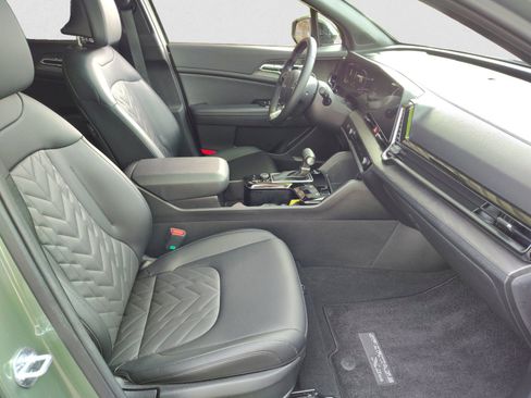 Used 2024 Kia Sportage X-Line w/ X-Line Premium Package image 20