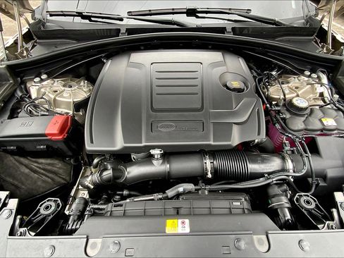New 2026 Land Rover Range Rover Velar S image 14