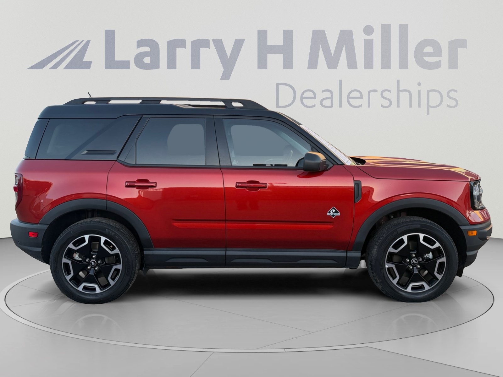 Used 2024 Ford Bronco Sport Outer Banks w/ Tech Package AWD/4WD image 6