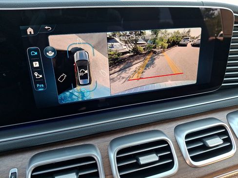 New 2026 Mercedes-Benz GLE 450 4MATIC image 14