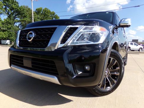 Used 2018 Nissan Armada Platinum w/ Captain Seat Package RWD image 6