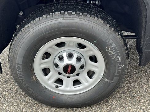 New 2026 GMC Sierra 2500 Pro image 22