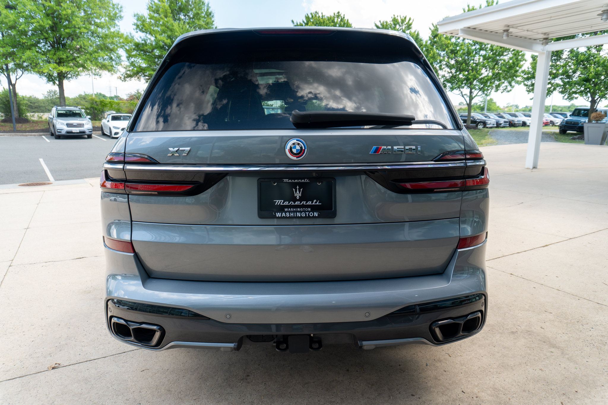 Used 2023 BMW X7 M60i w/ Executive Package AWD/4WD image 4