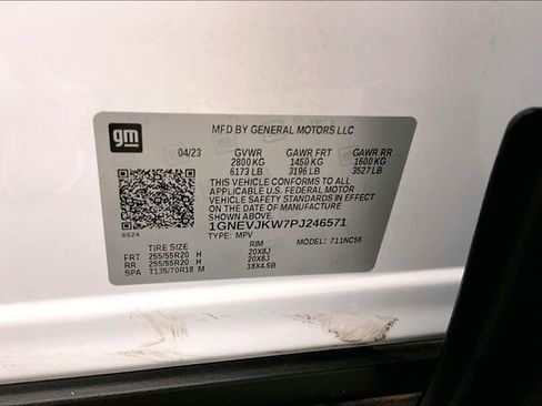 Used 2023 Chevrolet Traverse RS AWD/4WD image 41