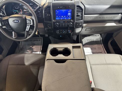 Used 2022 Ford F350 XLT AWD/4WD image 16