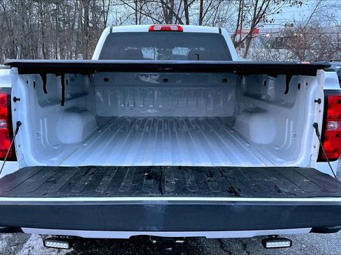 Used 2018 Chevrolet Silverado 1500 LT w/ All Star Edition image 29