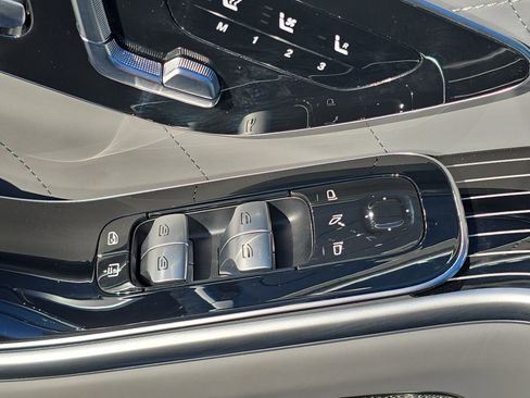 Certified 2025 Mercedes-Benz S 580 4MATIC Sedan image 28