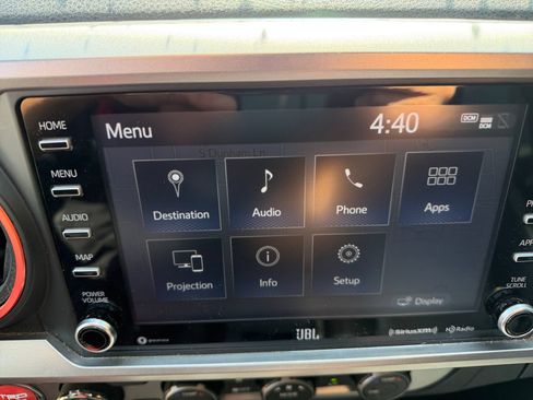 Used 2022 Toyota Tacoma Limited AWD/4WD image 22
