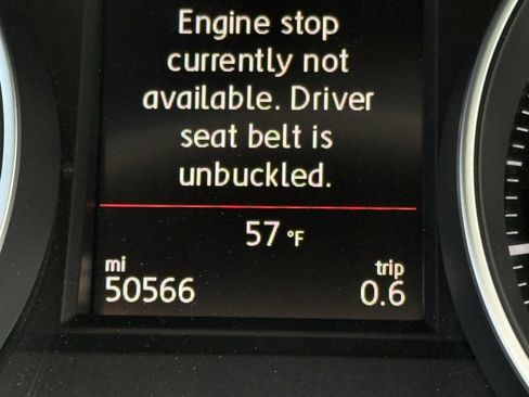 Used 2020 Volkswagen Golf 4-Door image 13