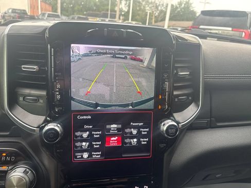 Used 2020 RAM 1500 Laramie w/ Sport Appearance Package AWD/4WD image 26