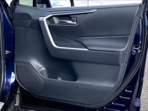 Certified 2025 Toyota RAV4 XLE w/ Convenience Package image 22