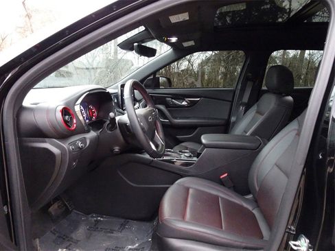 Used 2024 Chevrolet Blazer RS w/ Driver Confidence II Package image 9