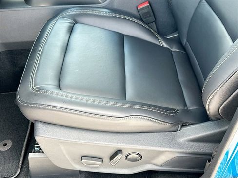 New 2025 Ford Bronco Badlands image 14