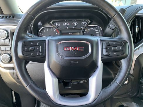 Used 2021 GMC Sierra 1500 Elevation w/ X31 Off-Road Package AWD/4WD image 16