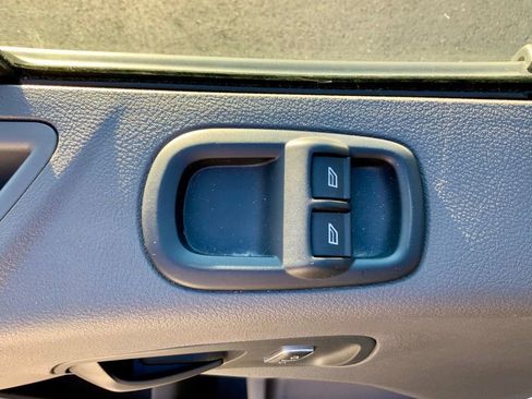 Used 2024 Ford Transit 250 Low Roof w/ Exterior Upgrade Package image 15