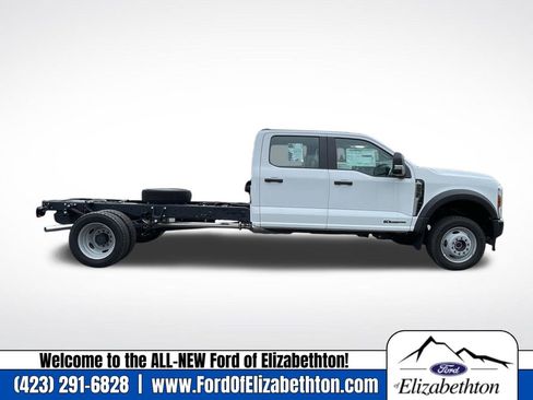 New 2024 Ford F550 4x4 Crew Cab Super Duty image 2