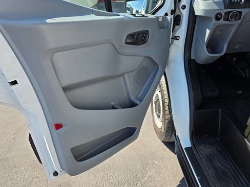 Used 2019 Ford Transit 250 148 Low Roof image 23