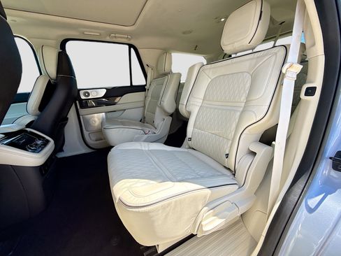 Used 2021 Lincoln Navigator Black Label AWD/4WD image 20